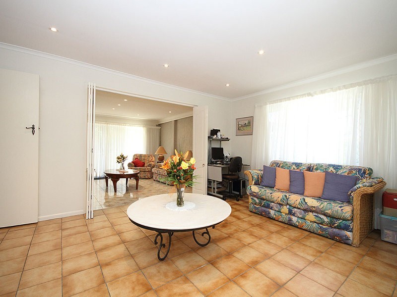 154 Shailer Road, Shailer Park QLD 4128