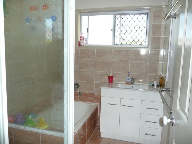 27 Mungala Street, Rochedale South QLD 4123