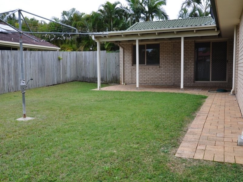 1 Jabiru Street, Wishart QLD 4122