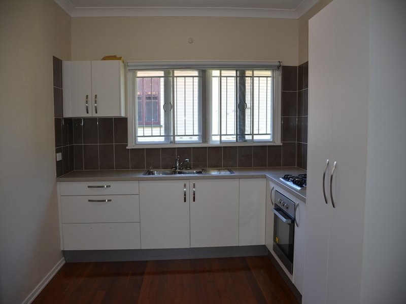 56 Keeling Street, Coopers Plains QLD 4108