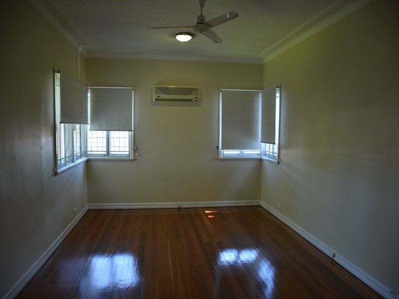 56 Keeling Street, Coopers Plains QLD 4108