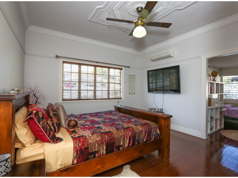 3 First Street, Camp Hill QLD 4152