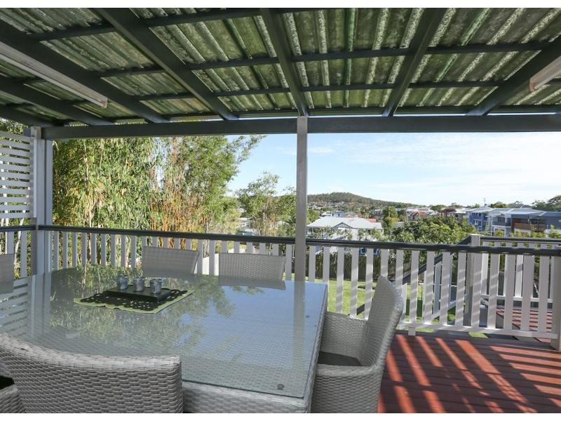 3 First Street, Camp Hill QLD 4152