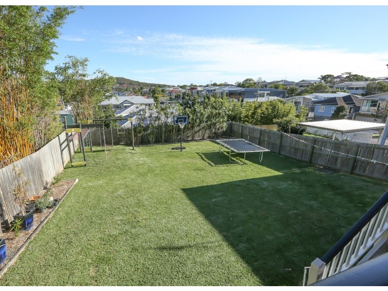 3 First Street, Camp Hill QLD 4152