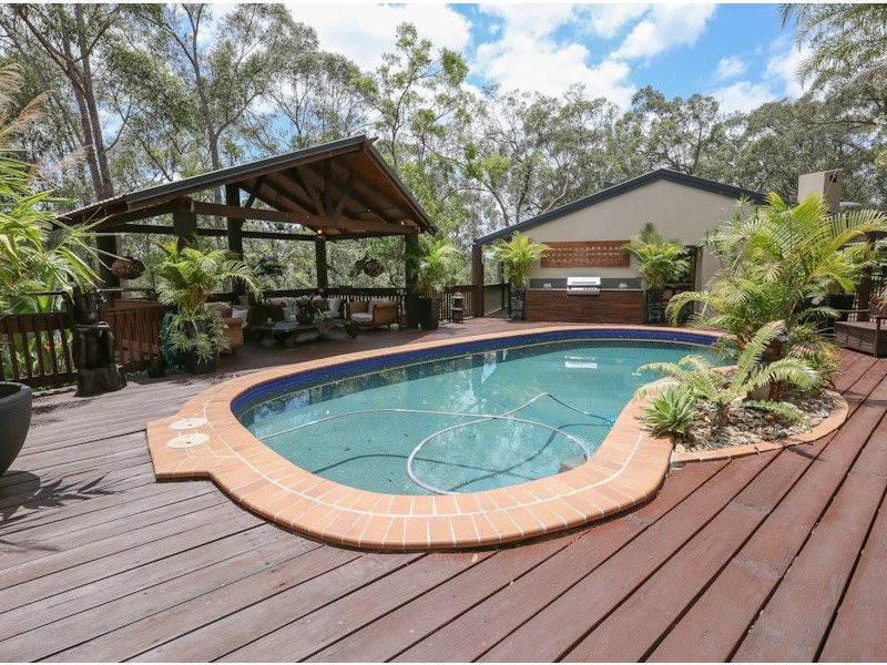6 La Senda Court, Springwood QLD 4127