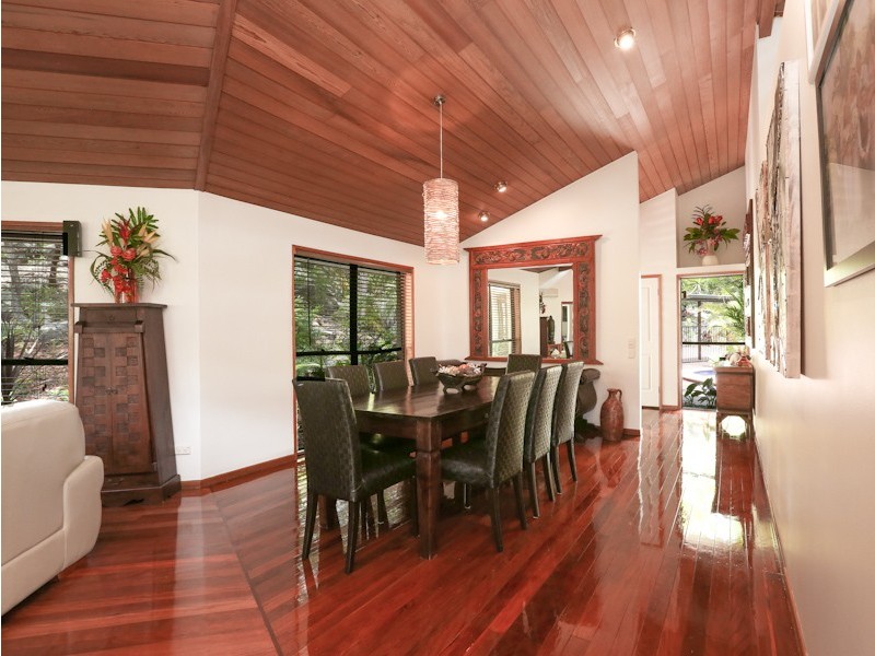 6 La Senda Court, Springwood QLD 4127