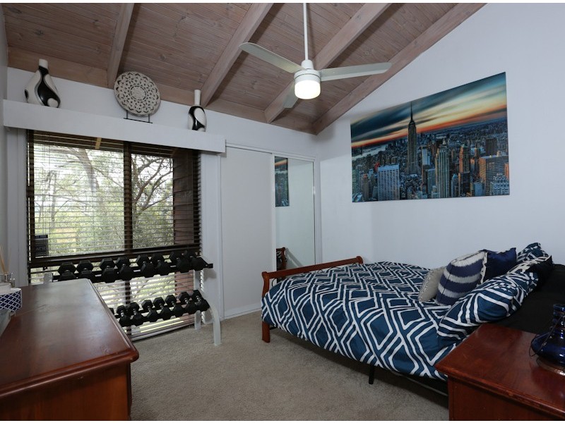 6 La Senda Court, Springwood QLD 4127