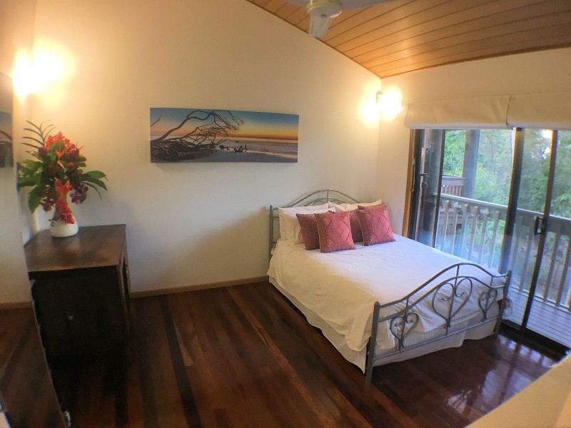 6 La Senda Court, Springwood QLD 4127