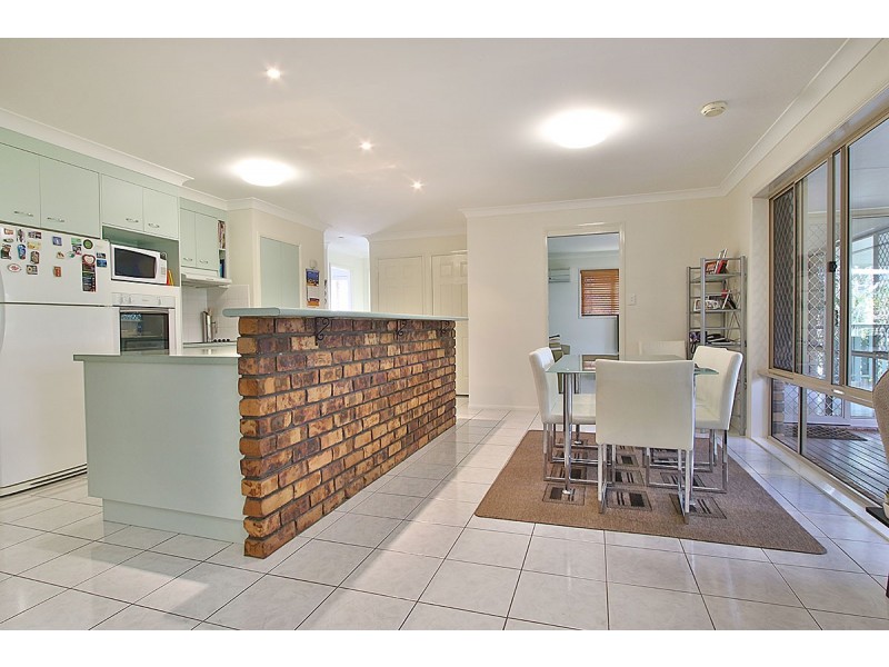 14 La Senda Court, Springwood QLD 4127