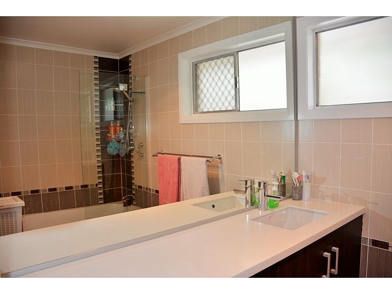 20 Zuhara Sreet, Rochedale South QLD 4123