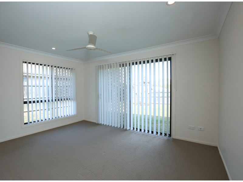 1 Coalstoun Crossing, Waterford QLD 4133