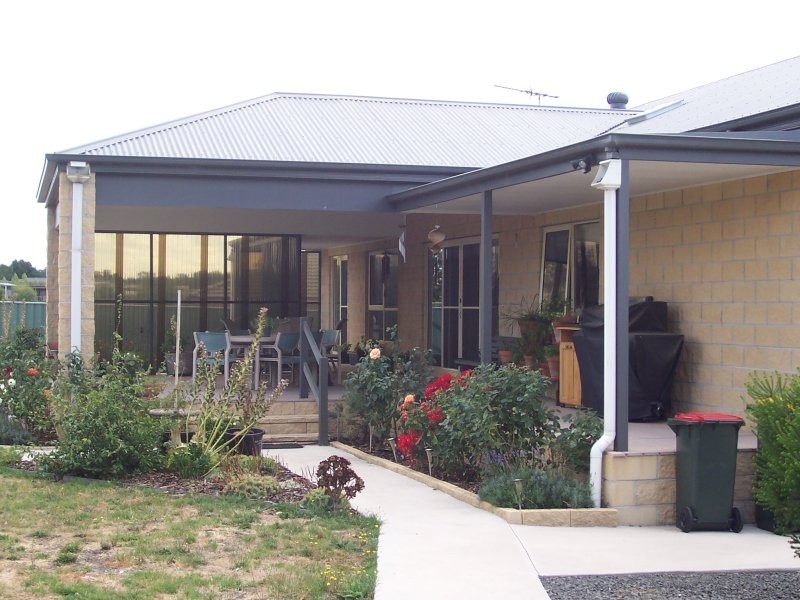25 Lay Court, Ballan VIC 3342