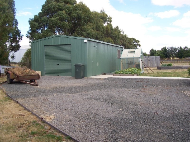 25 Lay Court, Ballan VIC 3342