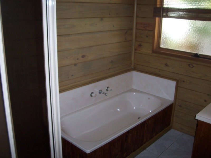 108 Edols Street, Ballan VIC 3342