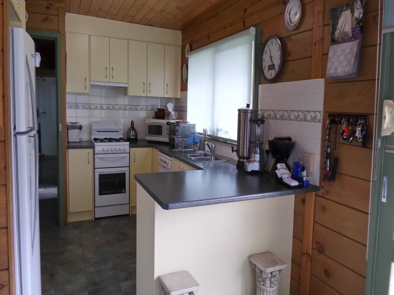 8 Flack Street, Ballan VIC 3342