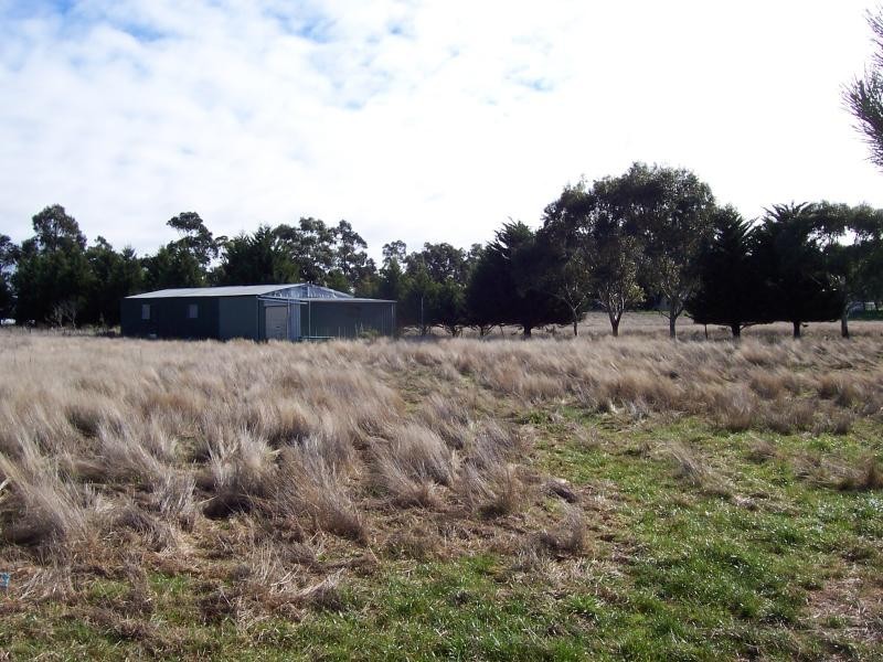 00 McGuigans Road, Millbrook VIC 3352