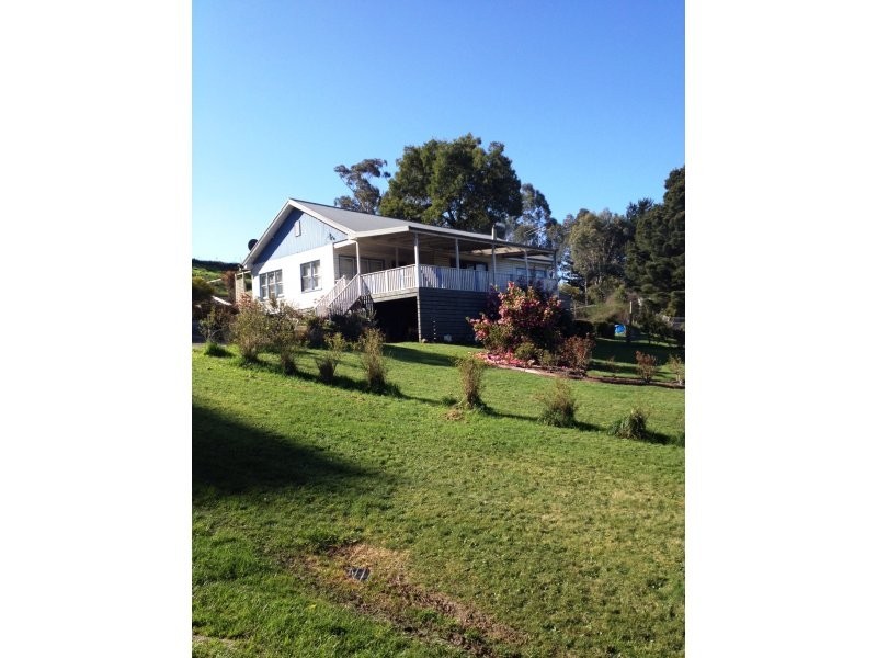 12 Victoria Tile Lane, Mount Egerton VIC 3352