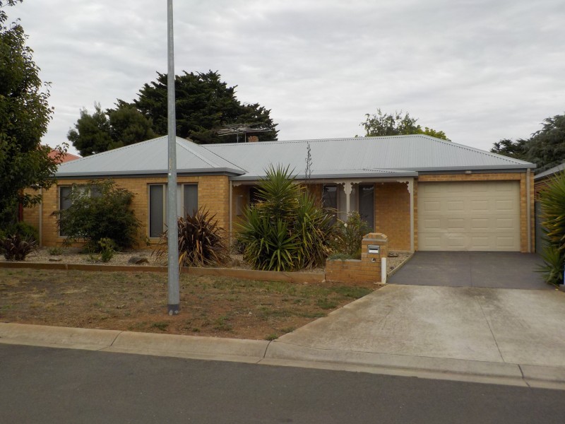 18 Sunline Court, Ballan VIC 3342