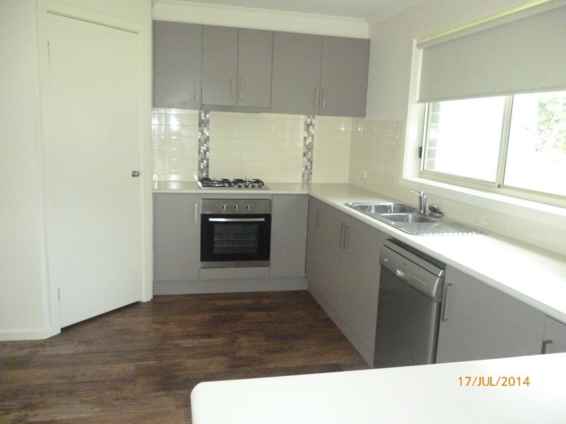 1/37 Inglis Street, Ballan VIC 3342