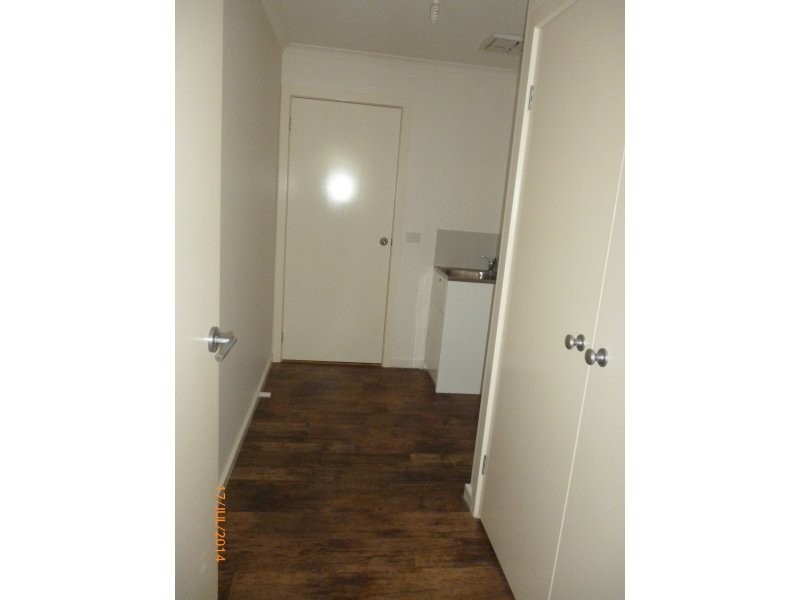 1/37 Inglis Street, Ballan VIC 3342