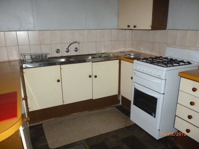 2/70 Fisken Street, Ballan VIC 3342