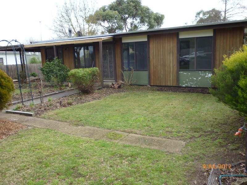 92 Atkinson Street, Ballan VIC 3342