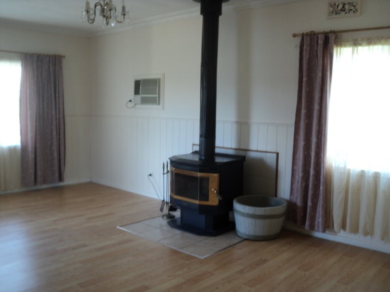 1 Old Melbourne Road, Gordon VIC 3345