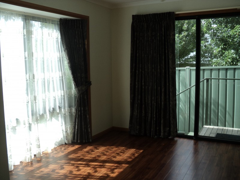 B/16 Lay Street, Ballan VIC 3342