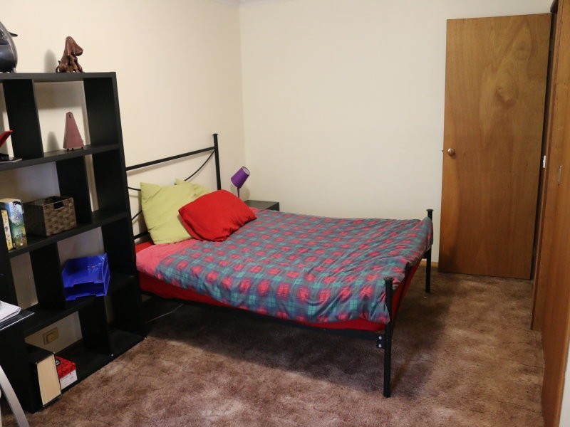 4 Tennyson Street, Gordon VIC 3345