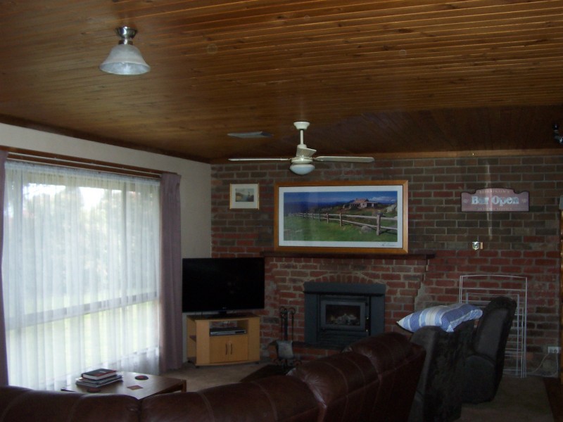 11 O’Cock Street, Ballan VIC 3342