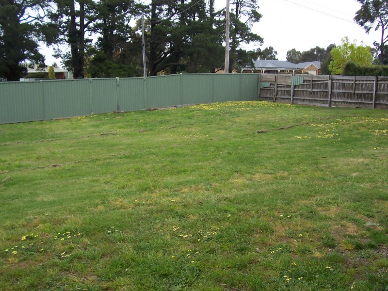 11 O’Cock Street, Ballan VIC 3342