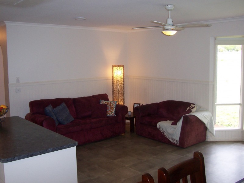 15 Steiglitz Street, Ballan VIC 3342