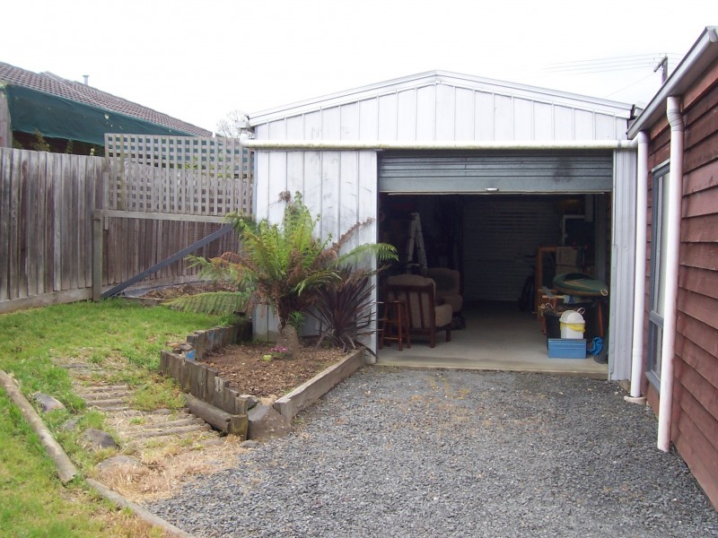 15 Steiglitz Street, Ballan VIC 3342