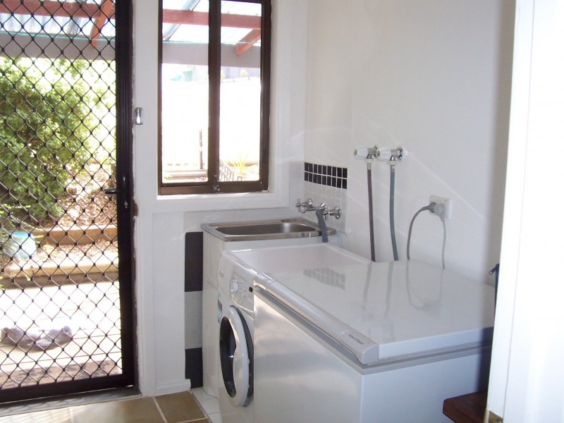 96 Main Street, Mount Egerton VIC 3352