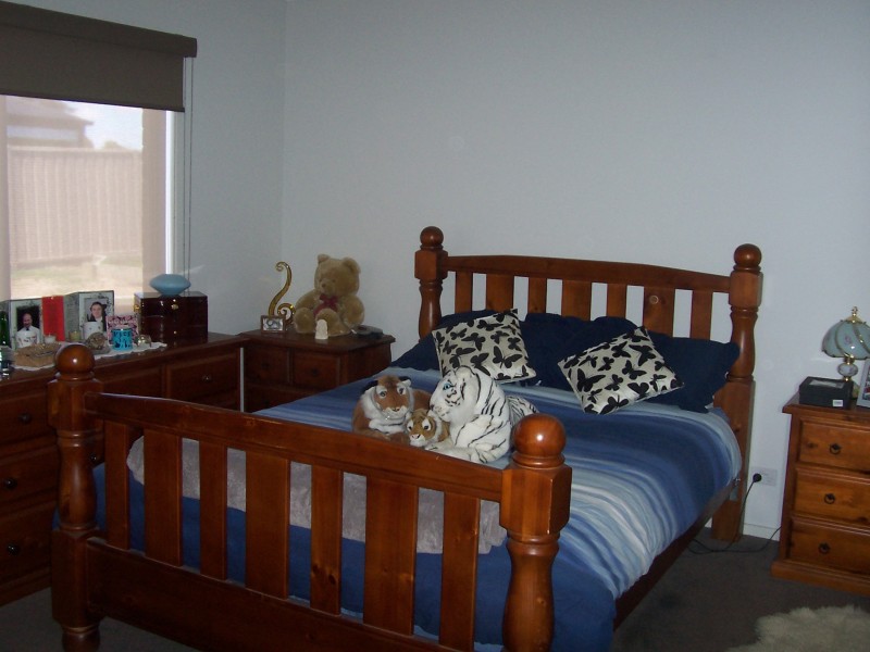 8 Fitch Court, Ballan VIC 3342