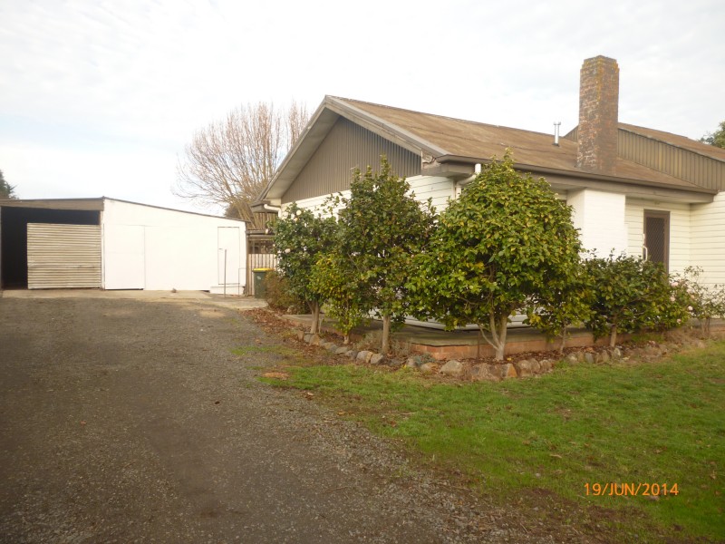 43 Edols Street, Ballan VIC 3342