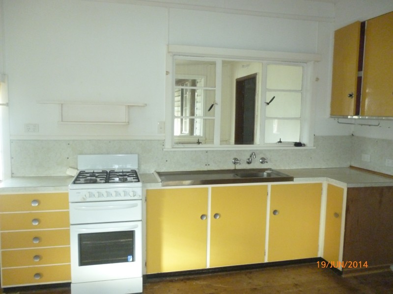 43 Edols Street, Ballan VIC 3342