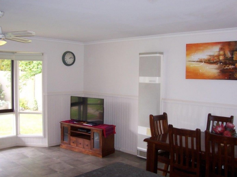 15 Steiglitz Street, Ballan VIC 3342