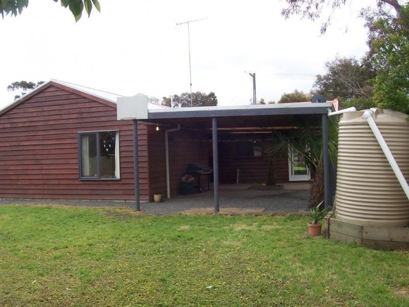 15 Steiglitz Street, Ballan VIC 3342