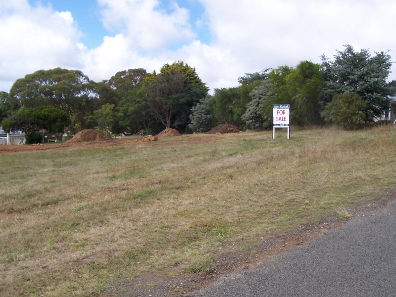 00 Cnr Urquhart & Stanley Street, Gordon VIC 3345