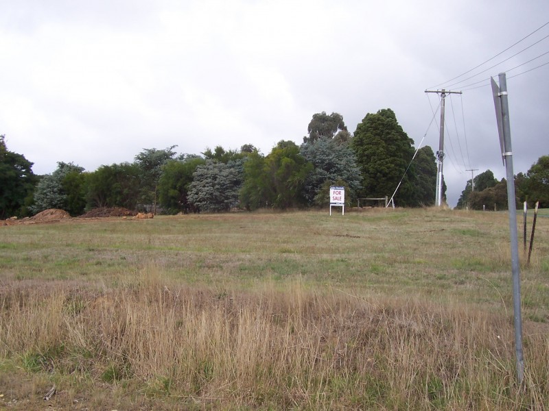 00 Cnr Urquhart & Stanley Street, Gordon VIC 3345