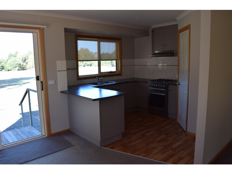 5498 Geelong- Ballan Road, Ballan VIC 3342