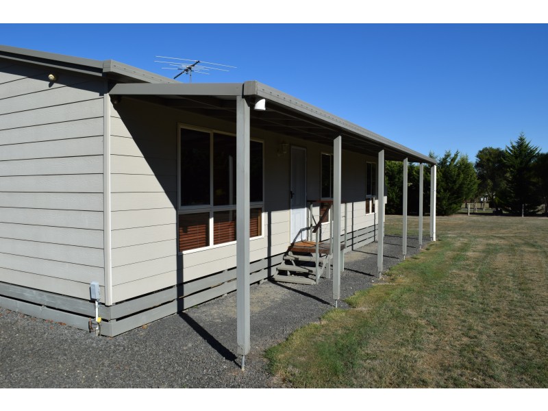 5498 Geelong- Ballan Road, Ballan VIC 3342