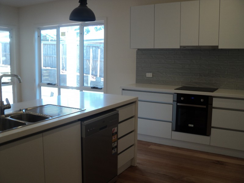 73 Main Street, Gordon VIC 3345