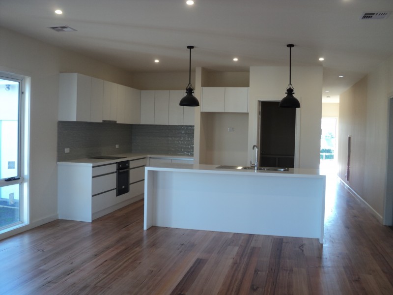 73 Main Street, Gordon VIC 3345