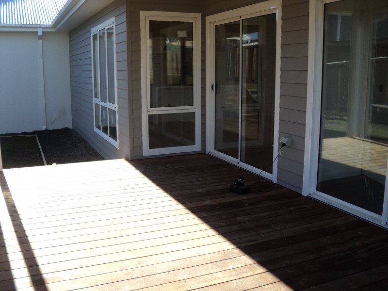 73 Main Street, Gordon VIC 3345