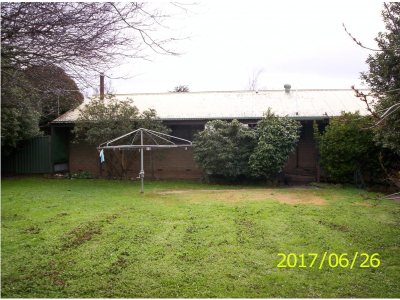 407 Old Melbourne Road, Ballan VIC 3342