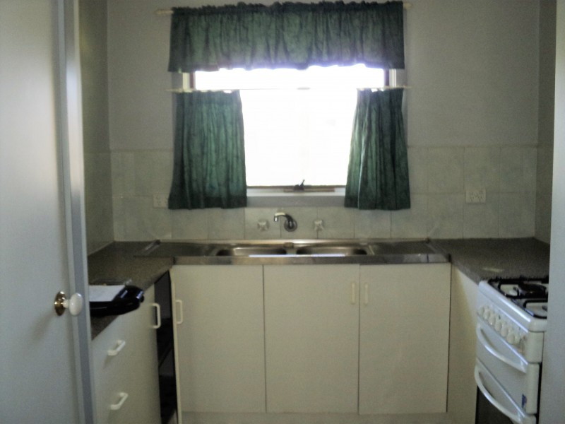 8 Jopling Street, Ballan VIC 3342