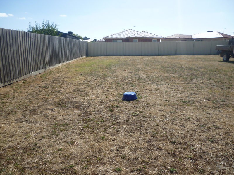 11 Spencer Road, Ballan VIC 3342