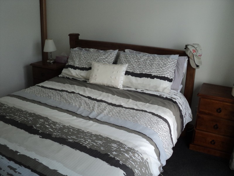 B/16 Lay Street, Ballan VIC 3342